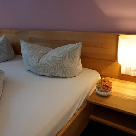 Hotel - Ristorante La Grotta Speyer Eksteriør billede