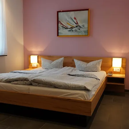 Hotel - Ristorante La Grotta Speyer Eksteriør billede
